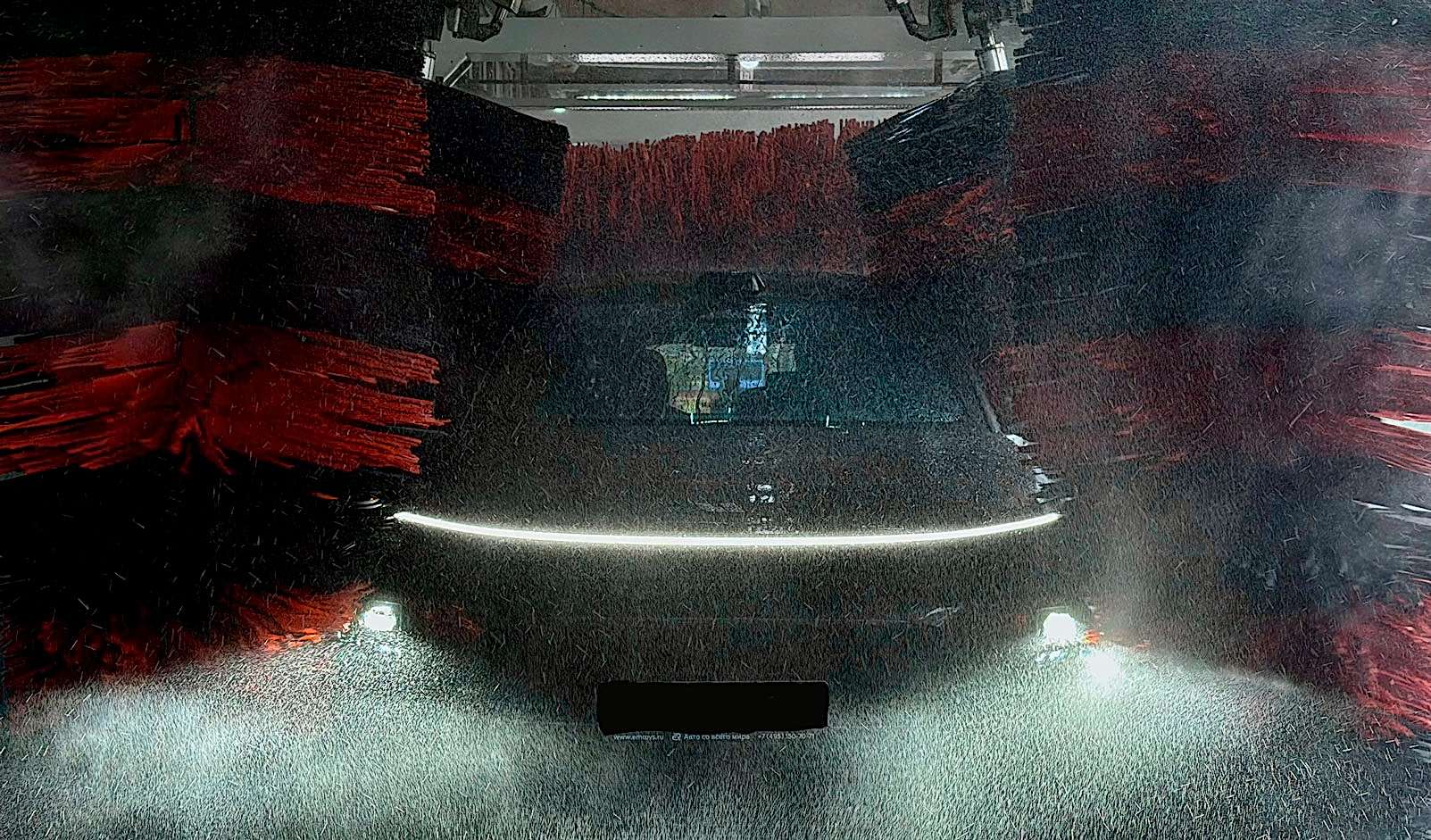 Ночью автомойка дешевле